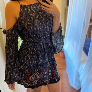 Cold shoulder Abercrombie dress